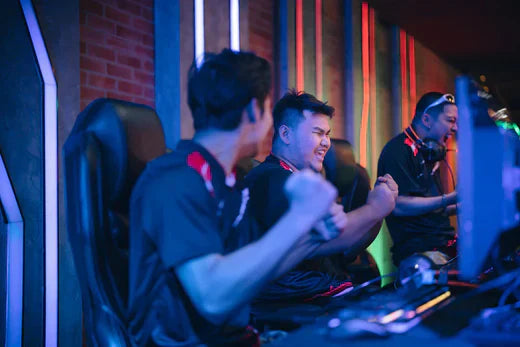 Top 5 Accessories Every PC Gamer Needs – Featuring Verity Verse's Best